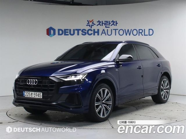 Audi Q8 55 TFSI Quattro Premium