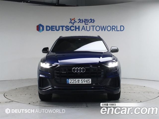 Audi Q8 55 TFSI Quattro Premium