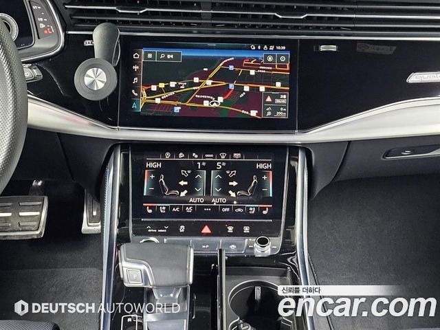 Audi Q8 55 TFSI Quattro Premium