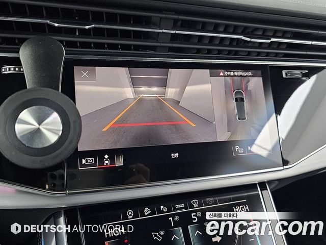 Audi Q8 55 TFSI Quattro Premium