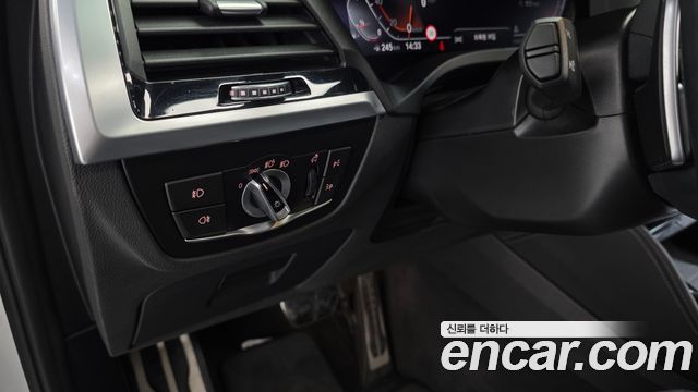 BMW X4 xDrive20i M Sports X Onlile Exclusive Edition