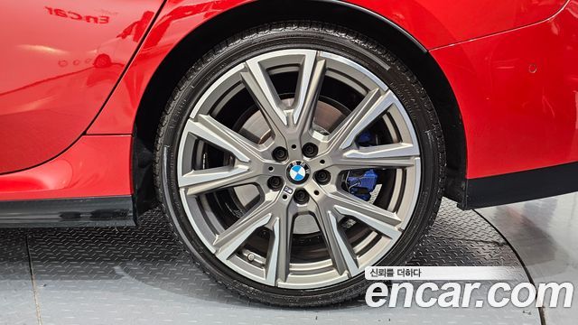 BMW 2-Series M235i xDrive