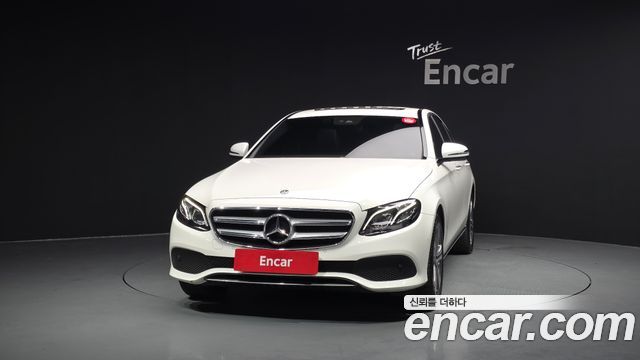 Mercedes-Benz E-Class E220d Avantgarde