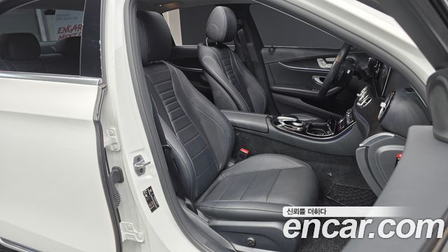 Mercedes-Benz E-Class E220d Avantgarde