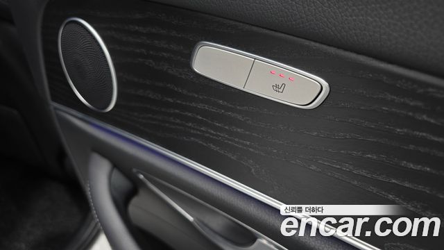 Mercedes-Benz E-Class E220d Avantgarde