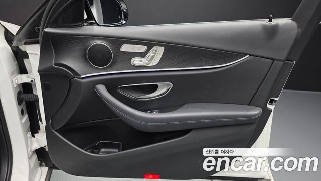 Mercedes-Benz E-Class E220d Avantgarde