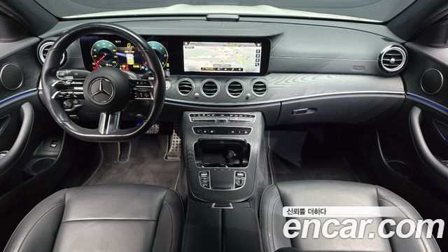 Mercedes-Benz E-Class E220d 4MATIC AMG Line