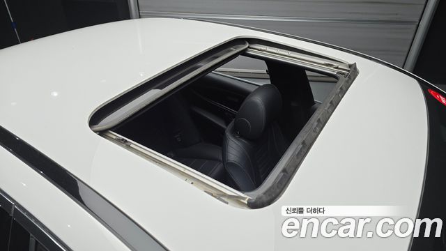 Mercedes-Benz E-Class E220d 4MATIC AMG Line