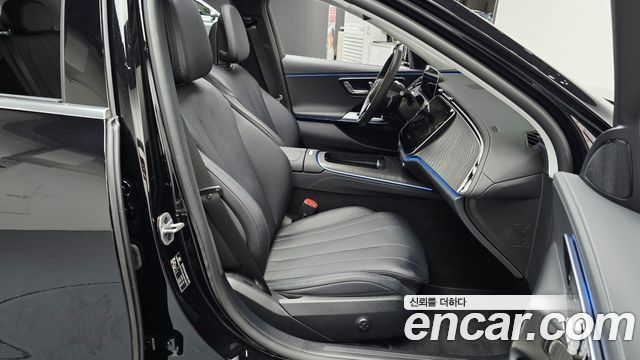 Mercedes-Benz E-Class E200 Avantgarde