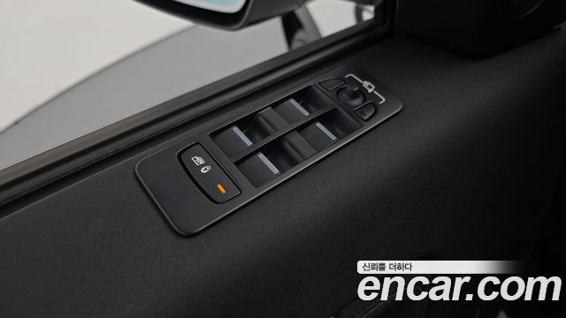 Land Rover Discovery Sport P250 S