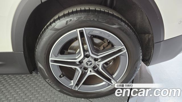 Mercedes-Benz GLB-Class GLB250 4MATIC