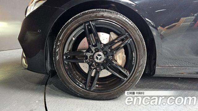 Mercedes-Benz E-Class E300 AMG Line