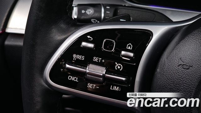 Mercedes-Benz E-Class E300 AMG Line