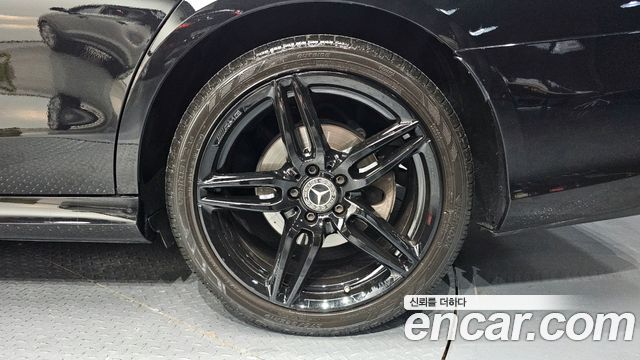 Mercedes-Benz E-Class E300 AMG Line