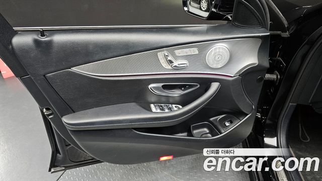 Mercedes-Benz E-Class E300 AMG Line