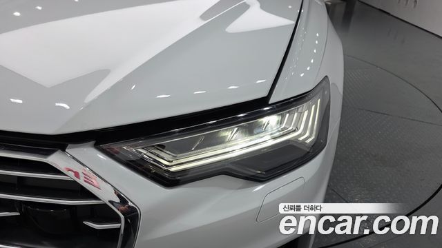 Audi A6 45 TFSI Quattro Premium