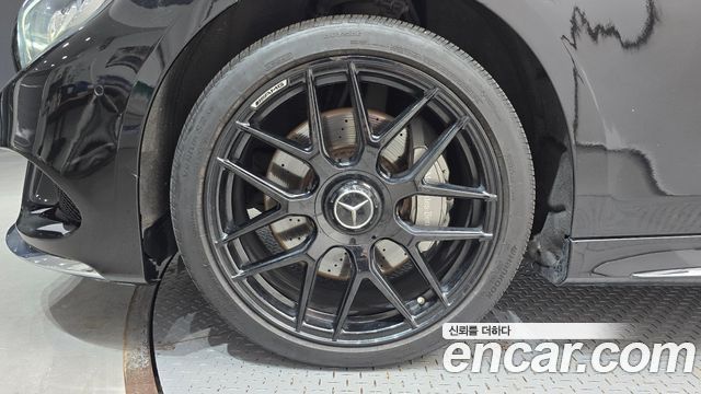 Mercedes-Benz S-Class S400 4MATIC Coupe