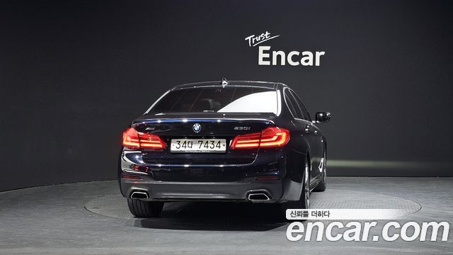 BMW 5-Series 530i xDrive M Sport Package Plus