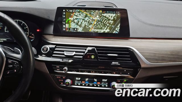 BMW 5-Series 530i xDrive M Sport Package Plus