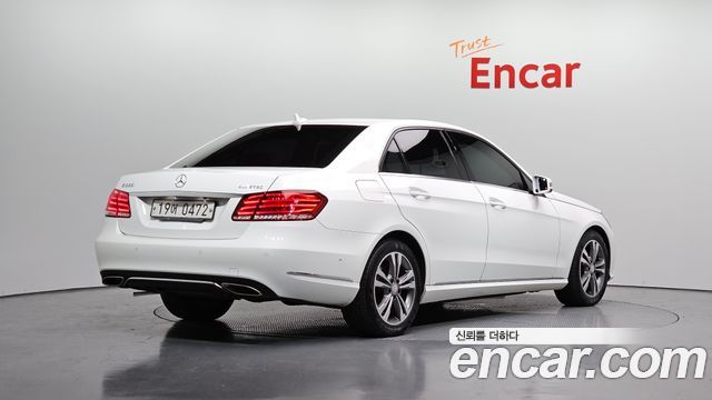 Mercedes-Benz E-Class E220 Bluetec Avantgarde
