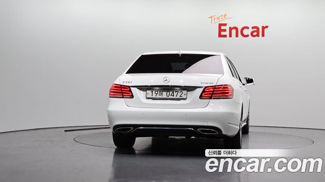 Mercedes-Benz E-Class E220 Bluetec Avantgarde