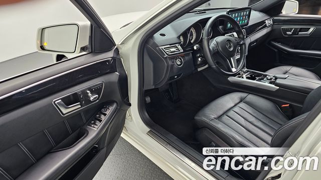 Mercedes-Benz E-Class E220 Bluetec Avantgarde