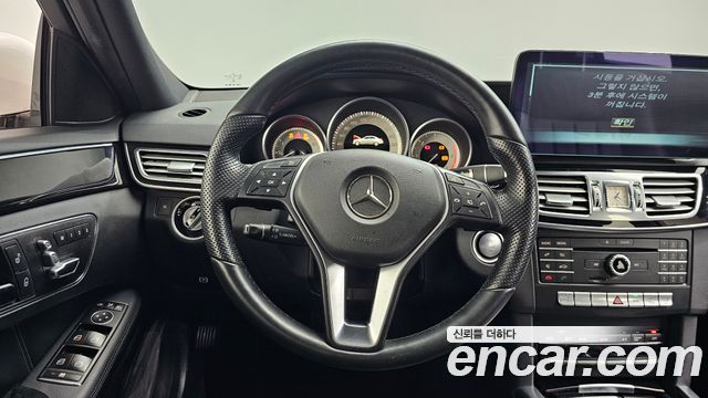 Mercedes-Benz E-Class E220 Bluetec Avantgarde