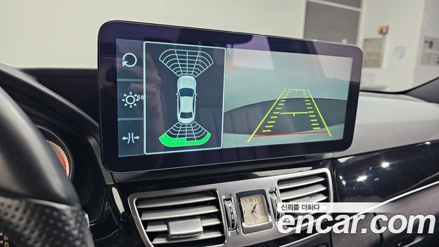 Mercedes-Benz E-Class E220 Bluetec Avantgarde