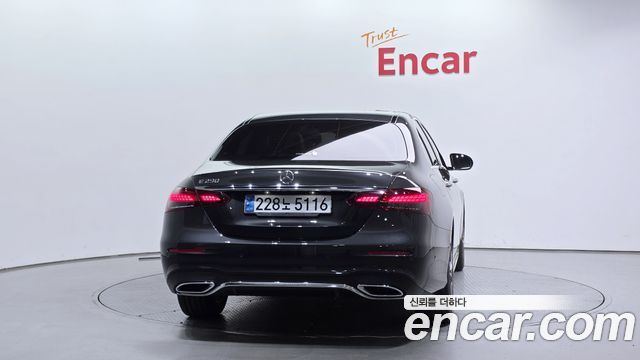 Mercedes-Benz E-Class E250 AMG Line