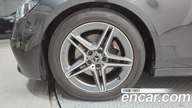 Mercedes-Benz E-Class E250 AMG Line
