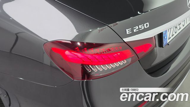 Mercedes-Benz E-Class E250 AMG Line