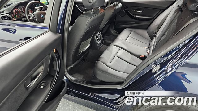 BMW 3-Series 320d