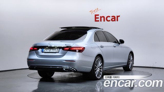 Mercedes-Benz E-Class E450 4MATIC Exclusive