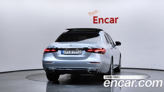 Mercedes-Benz E-Class E450 4MATIC Exclusive