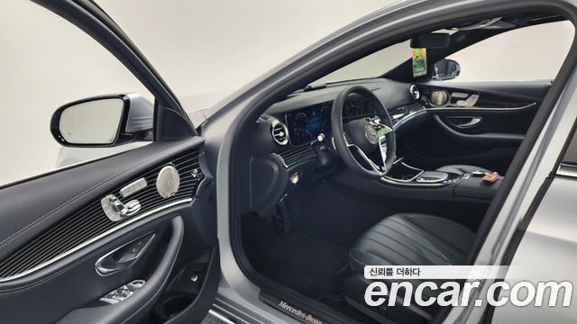 Mercedes-Benz E-Class E450 4MATIC Exclusive