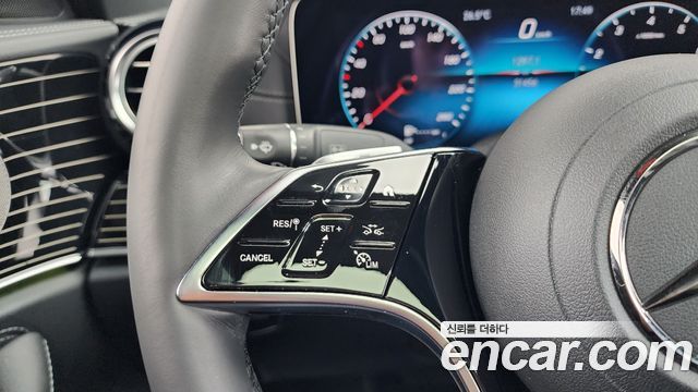 Mercedes-Benz E-Class E450 4MATIC Exclusive