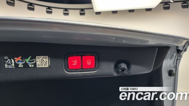 Mercedes-Benz E-Class E450 4MATIC Exclusive