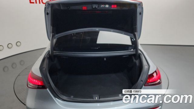 Mercedes-Benz E-Class E450 4MATIC Exclusive