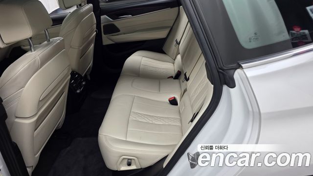BMW Gran Turismo 630i xDrive M Sport