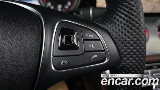 Mercedes-Benz E-Class E200 Avantgarde