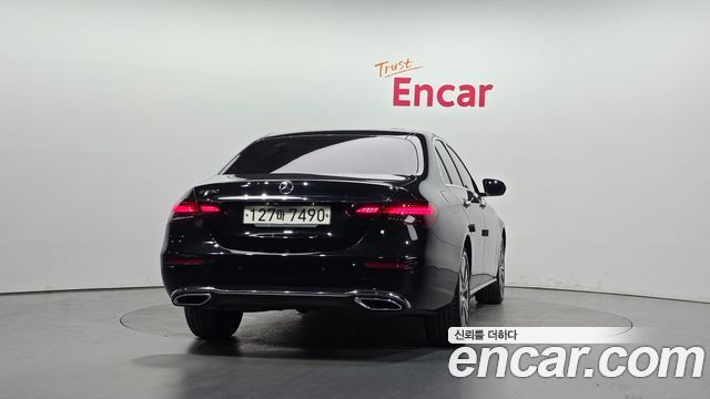 Mercedes-Benz E-Class E250 Avantgarde