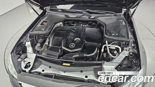 Mercedes-Benz E-Class E220d Avantgarde
