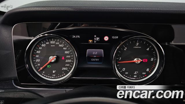 Mercedes-Benz E-Class E220d Avantgarde