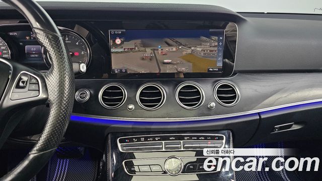 Mercedes-Benz E-Class E220d Avantgarde