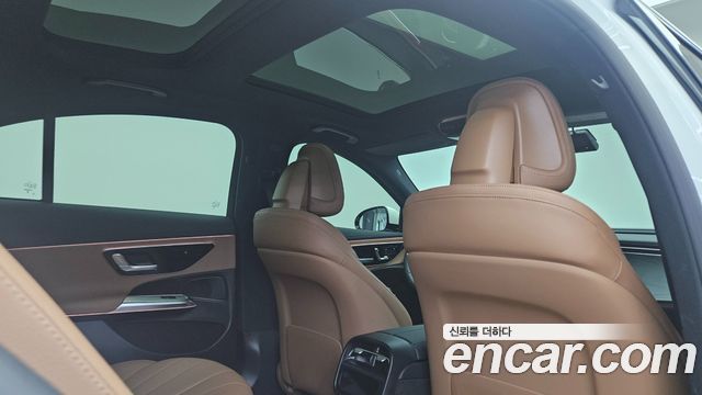 Mercedes-Benz E-Class E200 Avantgarde