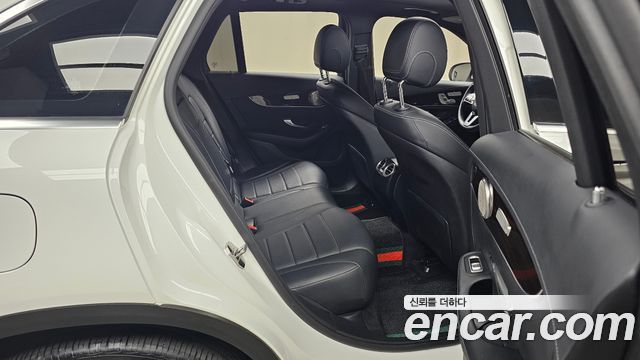 Mercedes-Benz GLC-Class GLC300 4MATIC