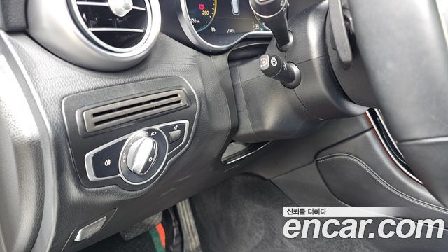 Mercedes-Benz GLC-Class GLC300 4MATIC