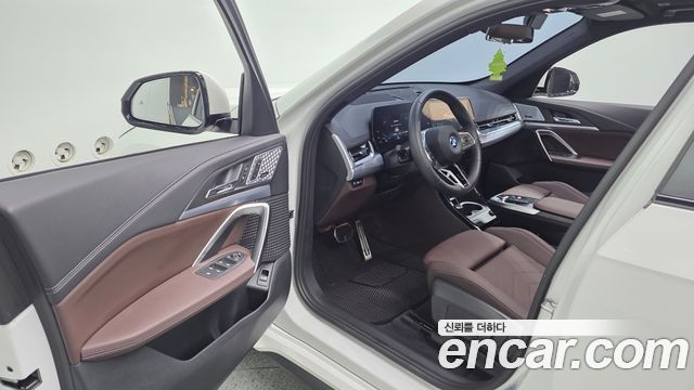 BMW iX1 xDrive 30 M Sport