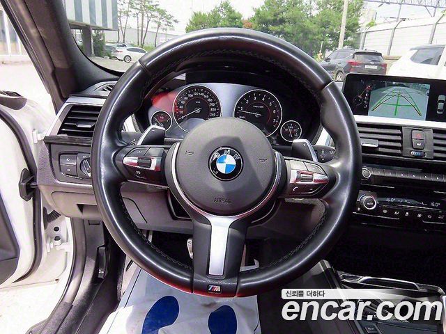 BMW 3-Series 328i M Sport