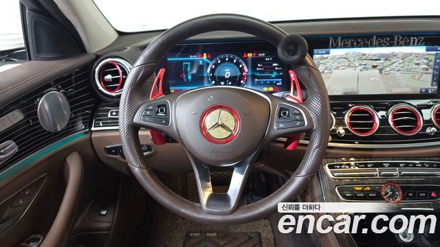 Mercedes-Benz E-Class E400 4MATIC Exclusive